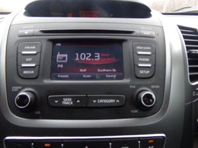 2015 Kia Sorento LX   - Photo 17 - Groton, CT 06340