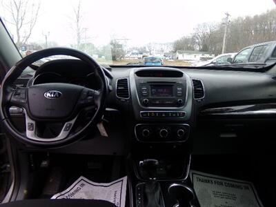 2015 Kia Sorento LX   - Photo 16 - Groton, CT 06340