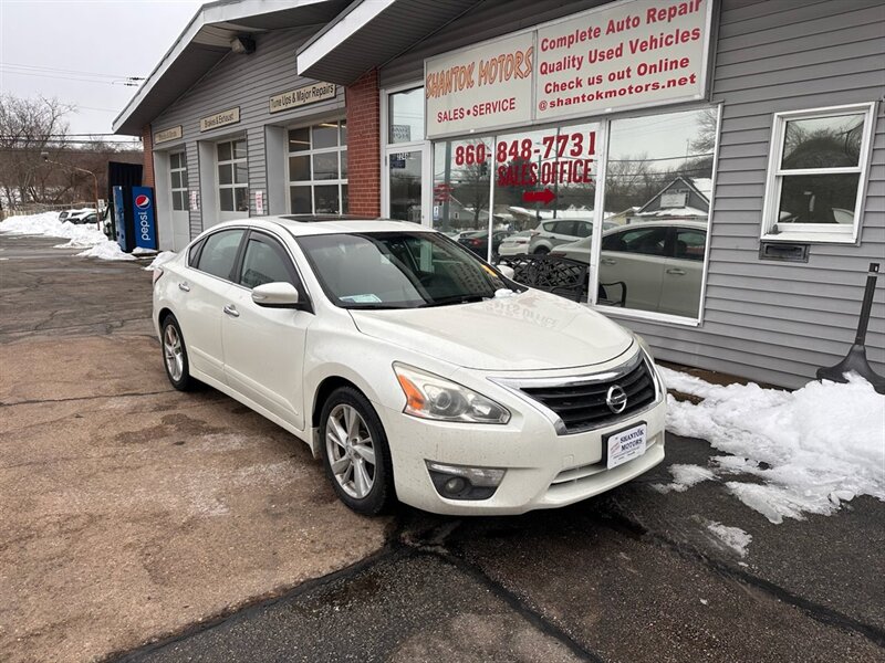 2015 Nissan Altima 2.5 SV   - Photo 1 - Groton, CT 06340