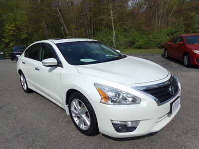 2015 Nissan Altima 2.5 SV - Photo 1 - Groton, CT 06340