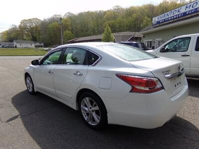 2015 Nissan Altima 2.5 SV - Photo 5 - Groton, CT 06340