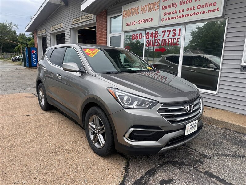 2017 Hyundai SANTA FE Sport 2.4L - Photo 1 - Uncasville, CT 06382
