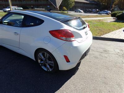 2016 Hyundai VELOSTER   - Photo 5 - Groton, CT 06340
