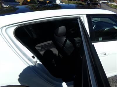 2016 Hyundai VELOSTER   - Photo 11 - Groton, CT 06340