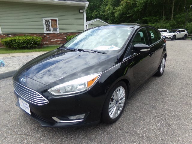 2018 Ford Focus Titanium - Photo 3 - Uncasville, CT 06382