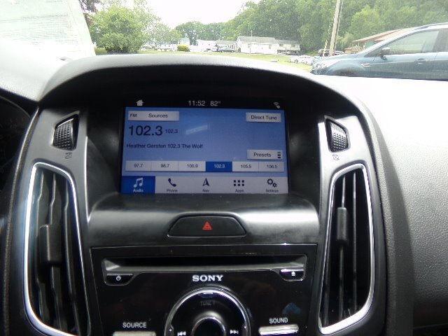 2018 Ford Focus Titanium - Photo 15 - Uncasville, CT 06382