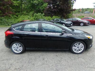 2018 Ford Focus Titanium - Photo 8 - Uncasville, CT 06382
