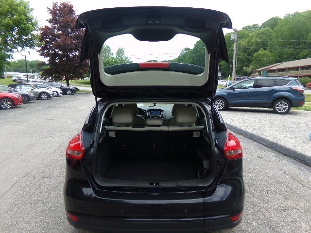 2018 Ford Focus Titanium - Photo 9 - Uncasville, CT 06382