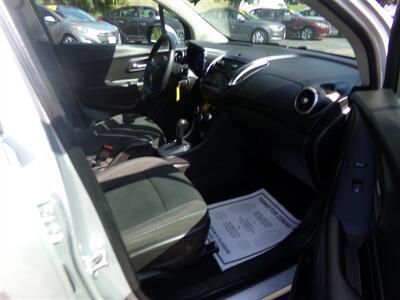2015 Chevrolet Trax LS - Photo 12 - Groton, CT 06340
