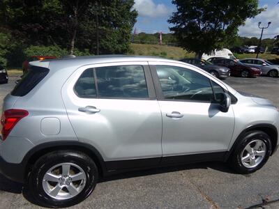 2015 Chevrolet Trax LS - Photo 8 - Groton, CT 06340