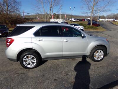 2017 Chevrolet Equinox LT   - Photo 8 - Groton, CT 06340