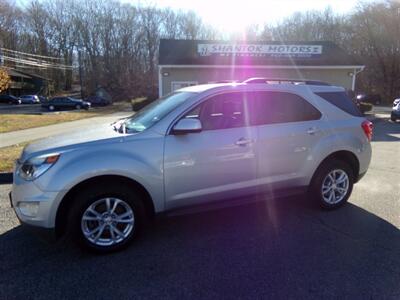 2017 Chevrolet Equinox LT   - Photo 4 - Groton, CT 06340