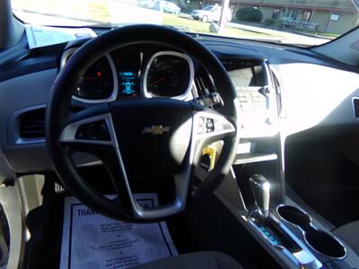 2017 Chevrolet Equinox LT   - Photo 9 - Groton, CT 06340