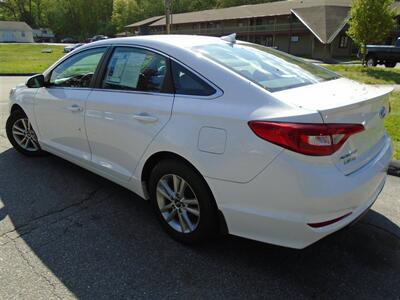 2017 Hyundai SONATA SE   - Photo 7 - Groton, CT 06340