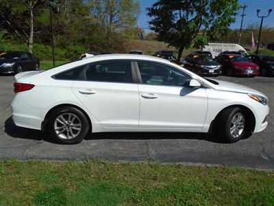 2017 Hyundai SONATA SE   - Photo 10 - Groton, CT 06340