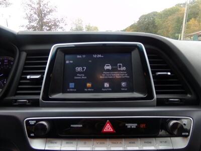 2018 Hyundai SONATA SE - Photo 15 - Uncasville, CT 06382