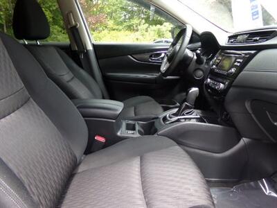 2017 Nissan Rogue SL - Photo 11 - Groton, CT 06340