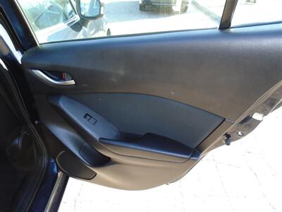 2014 Mazda Mazda3 i Touring   - Photo 24 - Uncasville, CT 06382