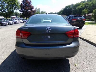 2015 Volkswagen Passat 1.8T Wolfsburg Editi - Photo 6 - Uncasville, CT 06382