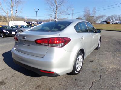 2018 Kia Forte LX   - Photo 7 - Uncasville, CT 06382