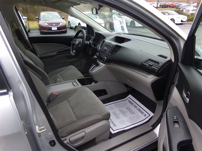 2014 Honda CR-V LX - Photo 13 - Groton, CT 06340