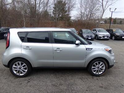 2019 Kia Soul +   - Photo 8 - Uncasville, CT 06382