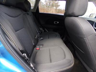 2016 Kia Soul EX Plus   - Photo 13 - Uncasville, CT 06382