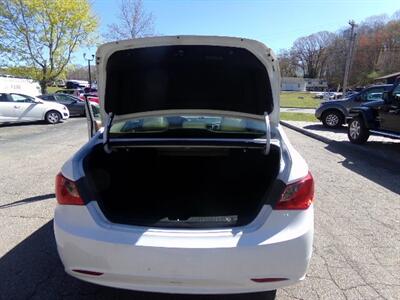2013 Hyundai SONATA GLS   - Photo 9 - Uncasville, CT 06382