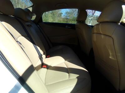 2013 Hyundai SONATA GLS   - Photo 10 - Uncasville, CT 06382