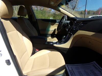 2013 Hyundai SONATA GLS   - Photo 11 - Uncasville, CT 06382