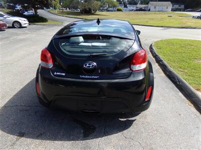 2013 Hyundai VELOSTER DCT   - Photo 6 - Uncasville, CT 06382