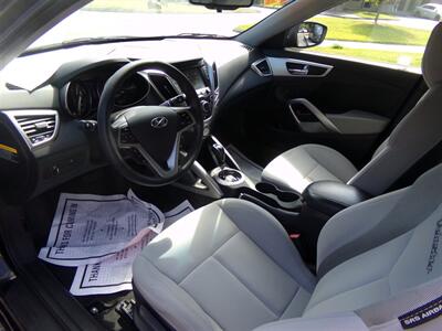 2013 Hyundai VELOSTER DCT   - Photo 9 - Uncasville, CT 06382