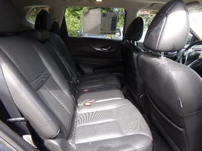 2015 Nissan Rogue SL   - Photo 10 - Uncasville, CT 06382