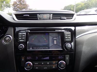 2015 Nissan Rogue SL   - Photo 16 - Uncasville, CT 06382
