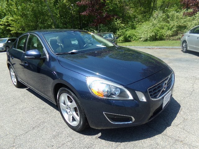 2013 Volvo S60 T5 AWD Auto Premier Plus's photo