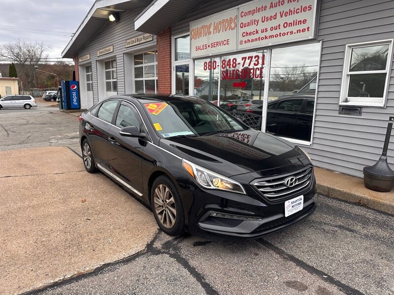 2015 Hyundai SONATA Sport   - Photo 1 - Uncasville, CT 06382