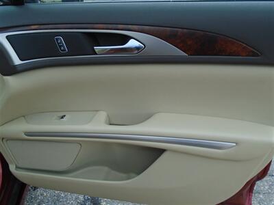 2013 Lincoln MKZ/Zephyr   - Photo 13 - Uncasville, CT 06382