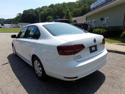 2016 Volkswagen Jetta 1.4T S - Photo 5 - Uncasville, CT 06382