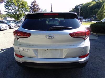 2016 Hyundai TUCSON SE - Photo 6 - Uncasville, CT 06382