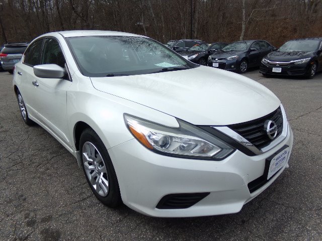 2016 Nissan Altima 2.5 S  