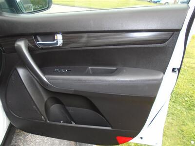 2013 Kia Sorento LX   - Photo 20 - Groton, CT 06340