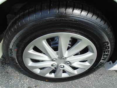 2012 Nissan Altima 2.5 S   - Photo 26 - Groton, CT 06340
