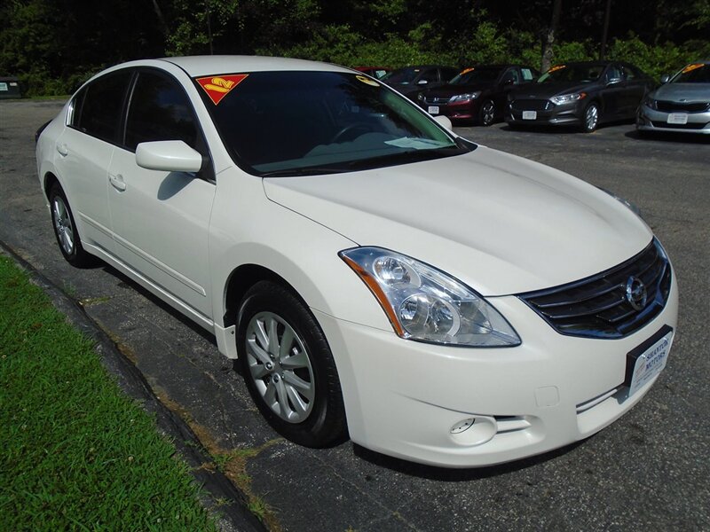 2012 Nissan Altima 2.5 S - Photo 1 - Groton, CT 06340
