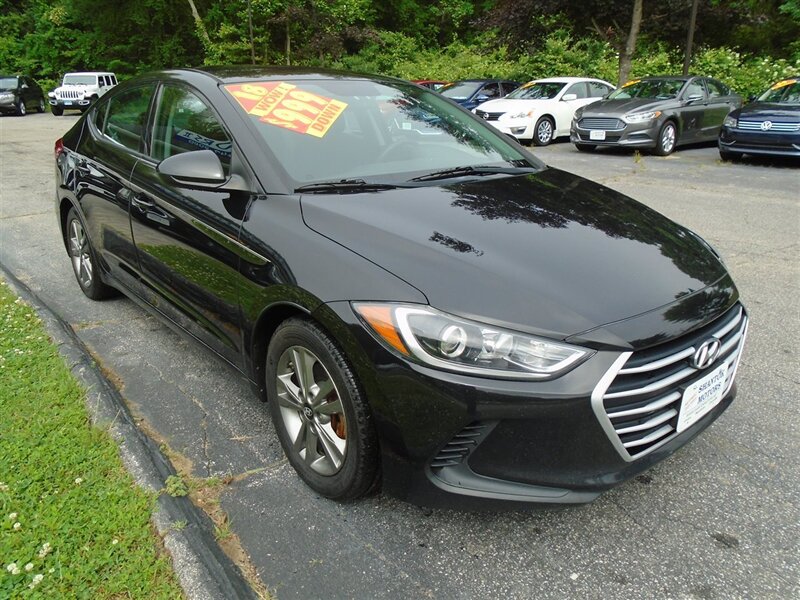 2018 Hyundai ELANTRA SEL  