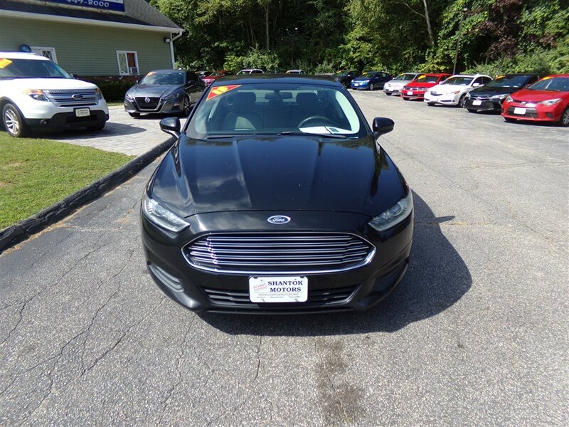 2015 Ford Fusion S  