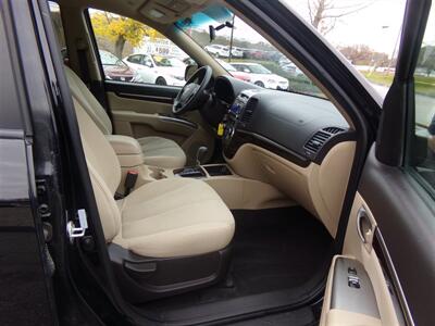 2012 Hyundai SANTA FE GLS   - Photo 13 - Groton, CT 06340