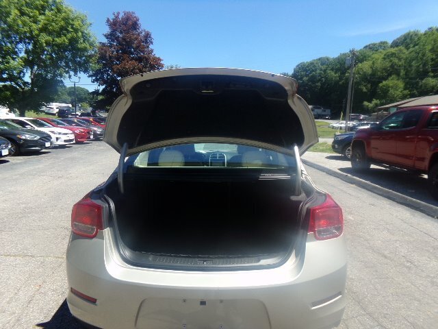 2013 Chevrolet Malibu LT - Photo 9 - Groton, CT 06340
