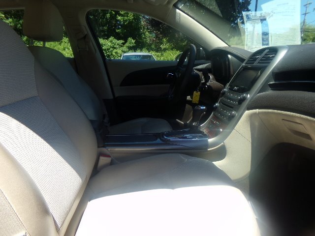 2013 Chevrolet Malibu LT - Photo 12 - Groton, CT 06340
