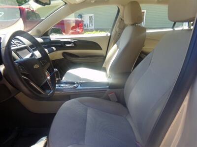 2013 Chevrolet Malibu LT - Photo 10 - Uncasville, CT 06382