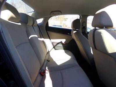 2016 Honda Civic LX   - Photo 8 - Uncasville, CT 06382